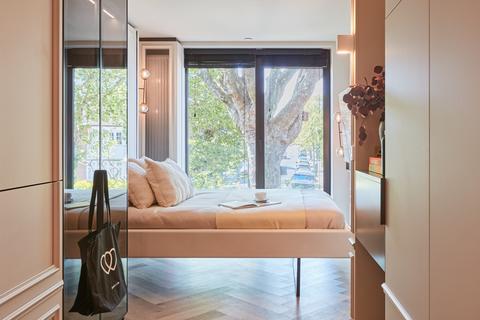 Studio to rent, London NW2
