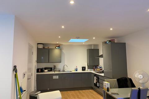 undefined, Fifth Avenue, London E12