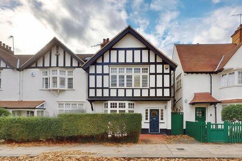 undefined, Temple Fortune Lane, Hampstead Garden Suburb Border, NW11