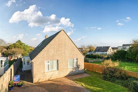 5 bedroom detached bungalow for sale, Clarence Close, Portland