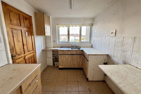 2 bedroom terraced house for sale, Treseifion Estate, Holyhead, LL65