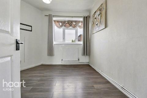 undefined, Bradfield Drive, Barking