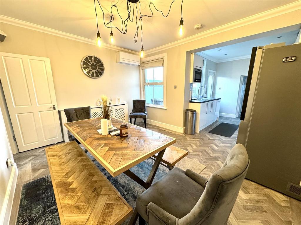 IMG 8360.jpeg