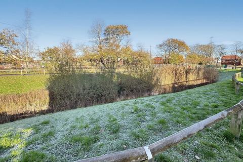 4 bedroom detached house for sale, Boundary Stone Lane, Widnes, WA8 3AJ