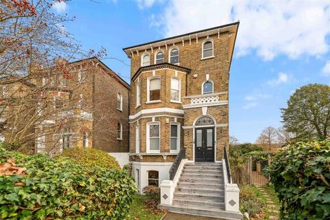 Leyland Road, London SE12