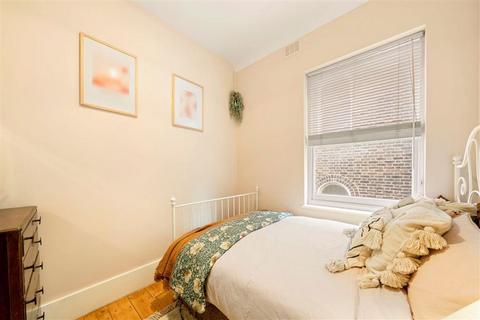 undefined, Leyland Road, London SE12