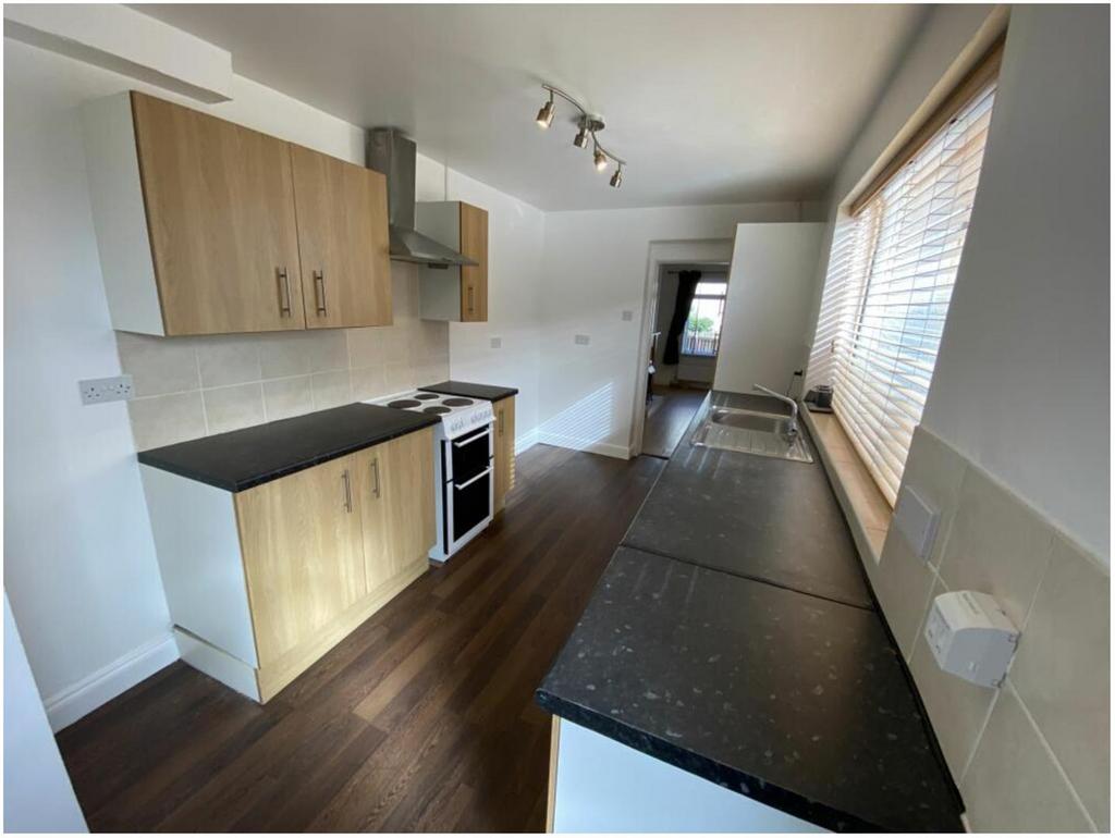 Kitchen 3.png