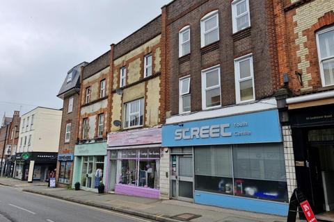 Retail property (high street) to rent, 8 Godstone Rd Caterham CR3 6RA