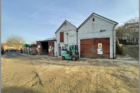 Industrial unit to rent, Bradbourne Vale Rd Sevenoaks TN13 3PE