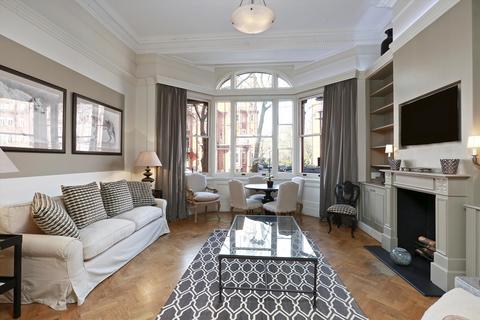 undefined, Pont Street, London, SW1X