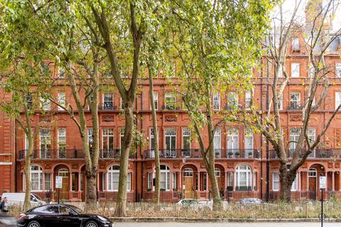undefined, Pont Street, London, SW1X