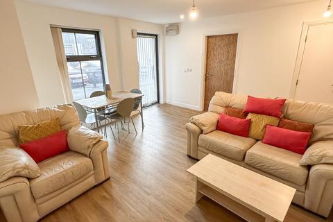 2 bedroom ground floor flat for sale, Southern Street, Manchester
