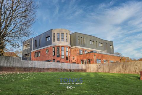 undefined, Roadstone Drive, Dudley DY3