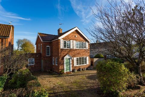 4 bedroom detached house for sale, Park Estate, Haxby, York