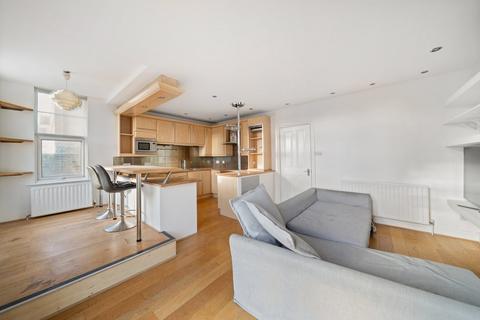 2 bedroom flat for sale, Ellesmere Road, London W4