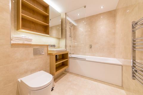 undefined, Western Gateway, London E16