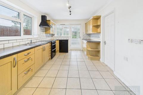 2 bedroom semi-detached house for sale, Welland Park Road, Market Harborough
