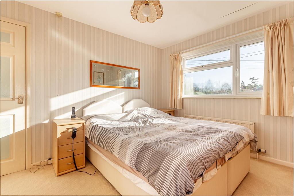 Bedroom-1-2.jpg
