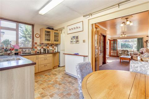 3 bedroom semi-detached house for sale, Osier Close, Worcester