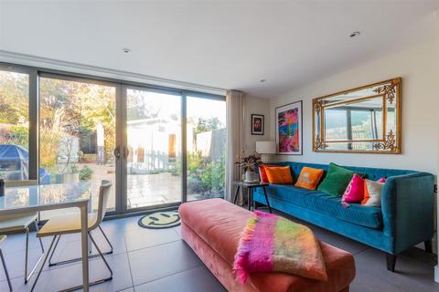 4 bedroom house for sale, Conway Road, Cardiff CF11