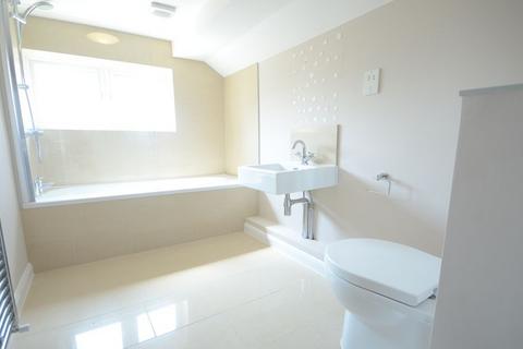 1 bedroom flat to rent, School Road, Tilehurst, Reading, RG31