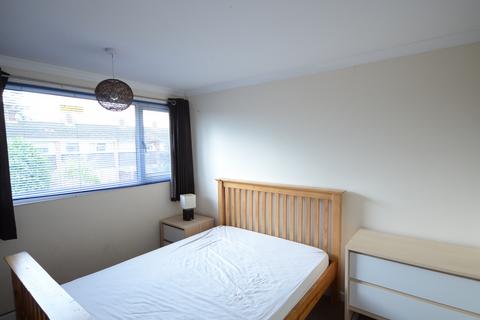 undefined, Bromley Walk, Tilehurst, Reading, RG30