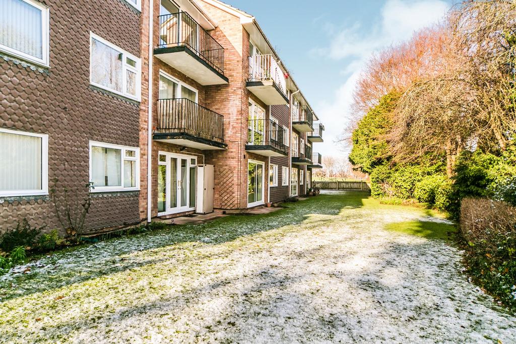 E8b68ed3-b269-4814-a