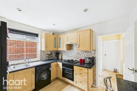 undefined, Eastern Avenue East, Gidea Park, RM2 5RA