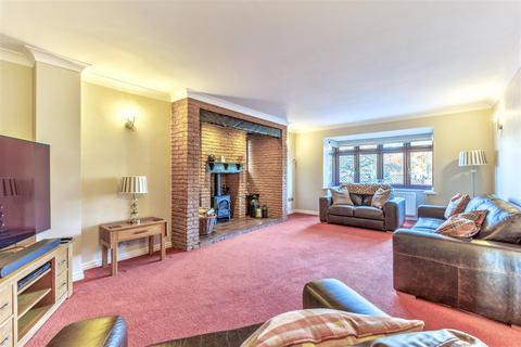 undefined, Coldicott Gardens, Evesham WR11