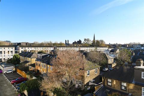 2 bedroom apartment to rent, Seyssel Street, London, E14