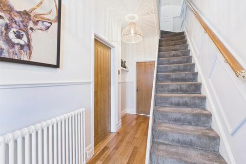 undefined, Lewis Place, Porthcawl CF36