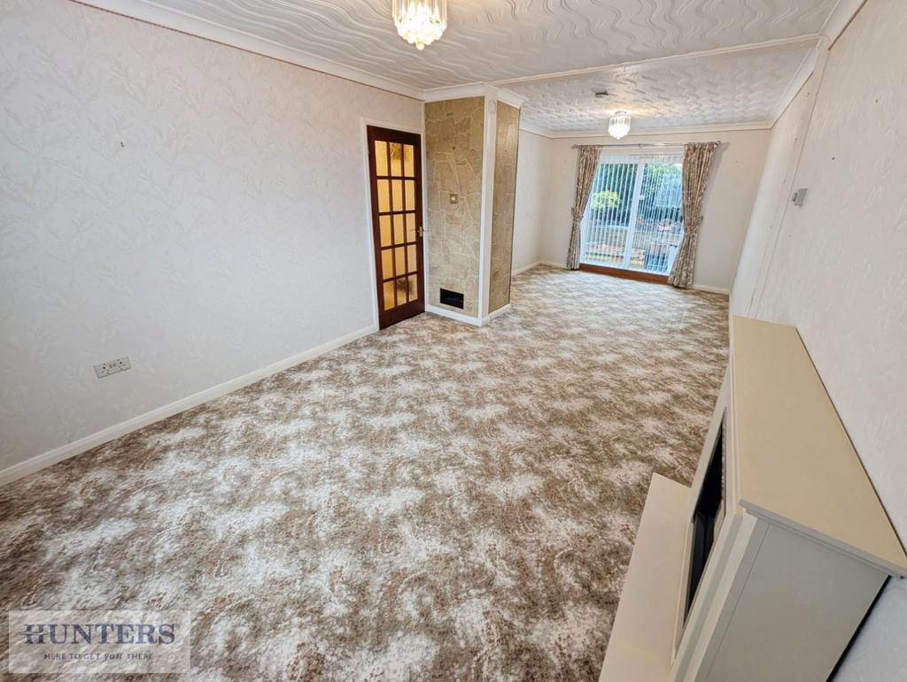 Lounge / Dining Room