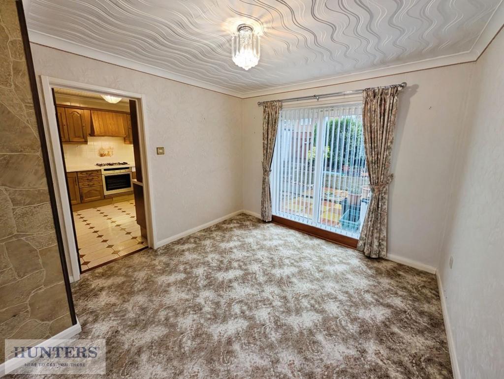 Lounge / Dining Room
