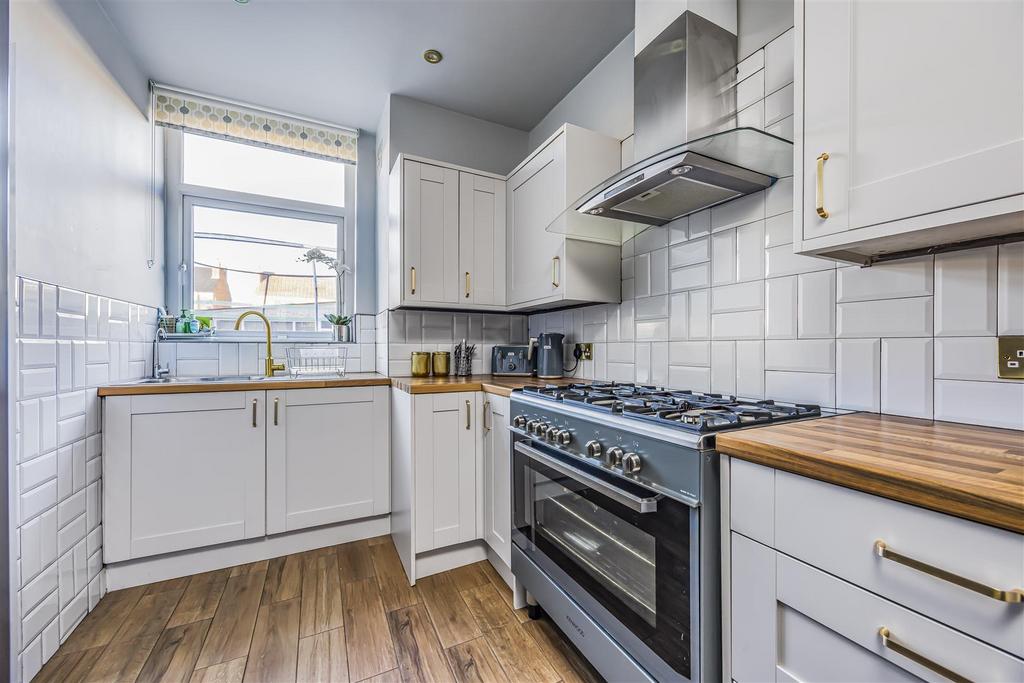 41 Beaconsfield Avenue, Cosham-Portico Marketing-So