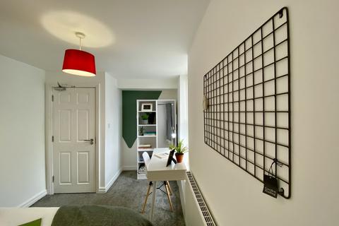 3 bedroom flat to rent, Edge Lane, Liverpool L7