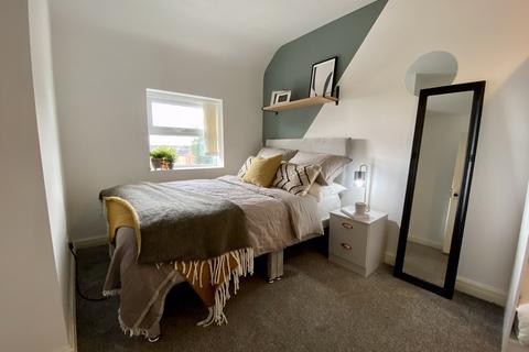 3 bedroom flat to rent, Edge Lane, Liverpool L7
