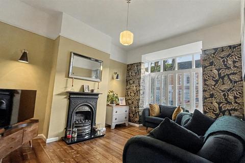 3 bedroom terraced house for sale, First Avenue, Birmingham B29