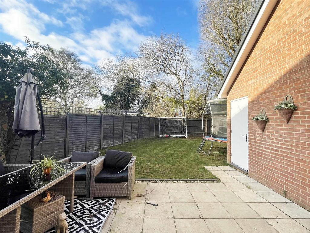 Garden4.jpg