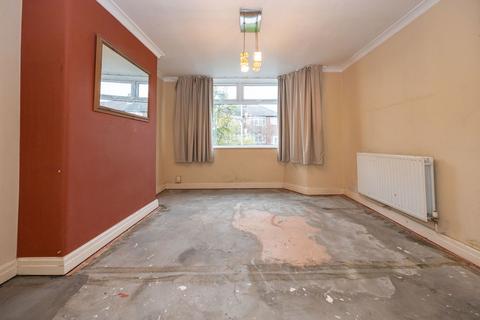 undefined, Manor Avenue, Sale M33