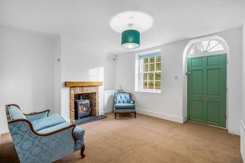 2 bedroom terraced house for sale, London Road, Spalding