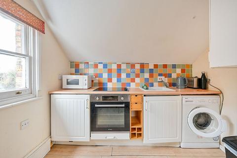 Maisonette for sale, Culmington Road, Ealing Broadway, London, W13