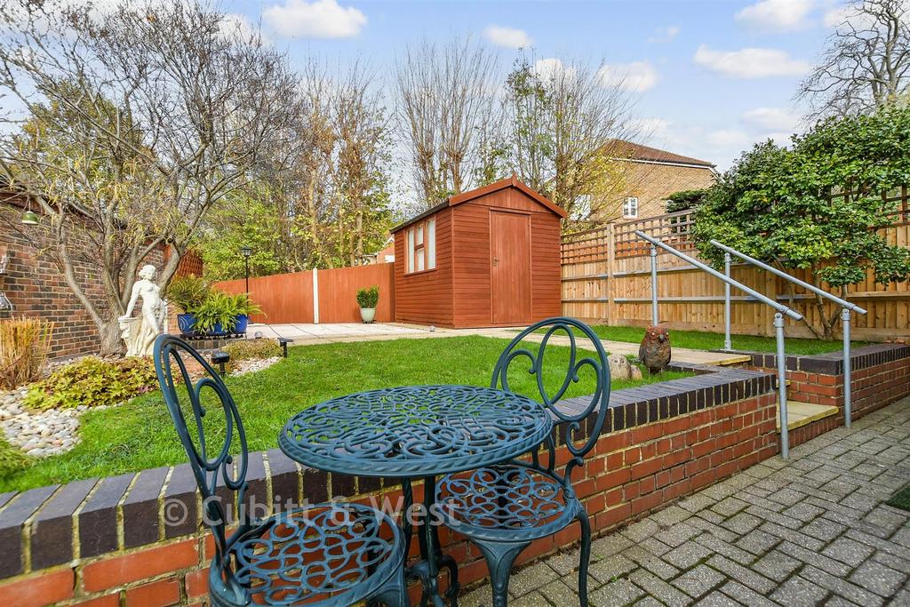 Patio / Decking