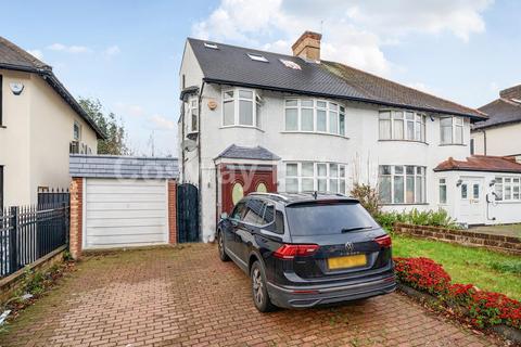 4 bedroom semi-detached house for sale, Selvage Lane, Mill Hill, NW7