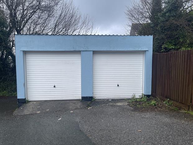 Double garage