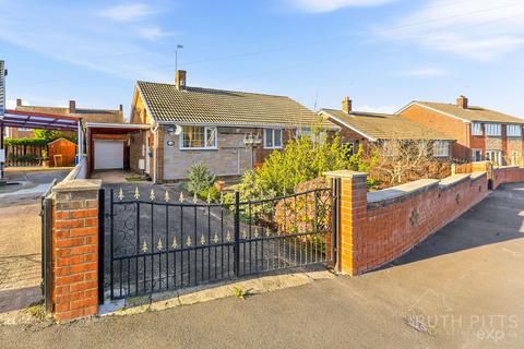 2 bedroom detached bungalow for sale, Park Avenue, Pontefract WF9