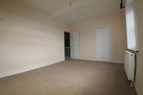 1 bedroom cottage to rent, Halifax Road, Batley, West Yorkshire