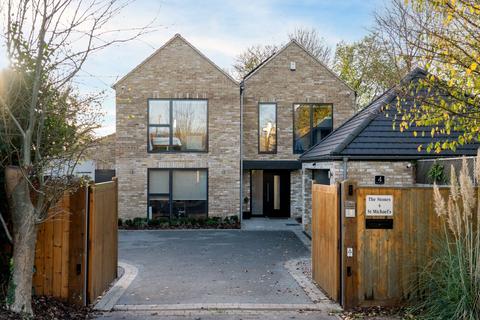 4 bedroom detached house for sale, St. Michaels, Longstanton, CB24