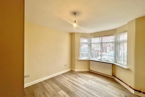 undefined, Basildene Road, Hounslow TW4