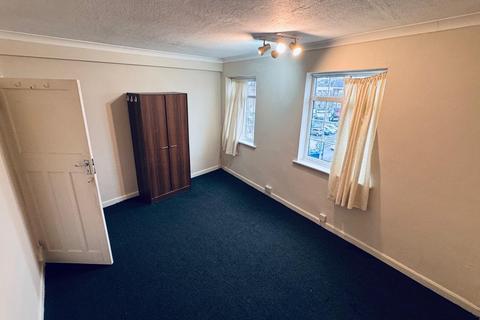 undefined, Kenton Lane, Harrow HA3