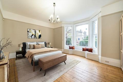 3 bedroom maisonette to rent, Breakspears Road, London SE4